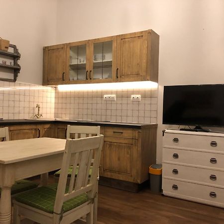 All In Apartman Ii. Budapeste Exterior foto