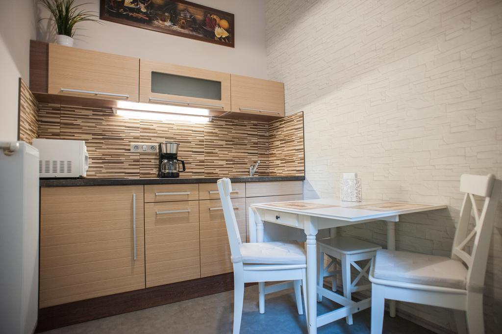 All In Apartman Ii. Budapeste Quarto foto